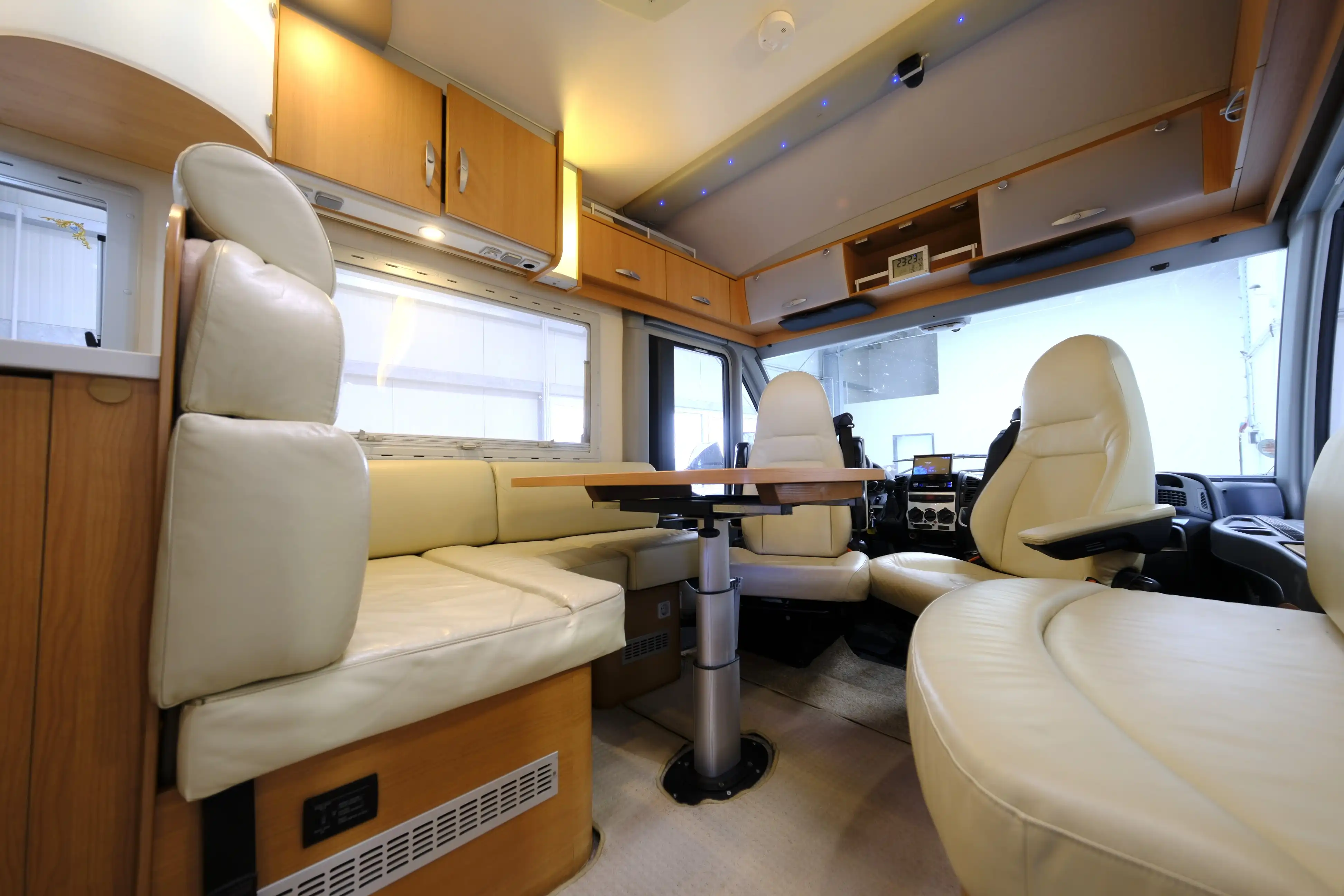 KNAUS Sun Liner 808 LEG